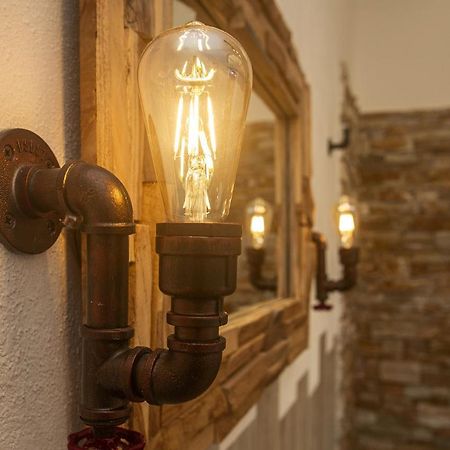 Vincent House Hotel Санта Тереза Галура Екстериор снимка