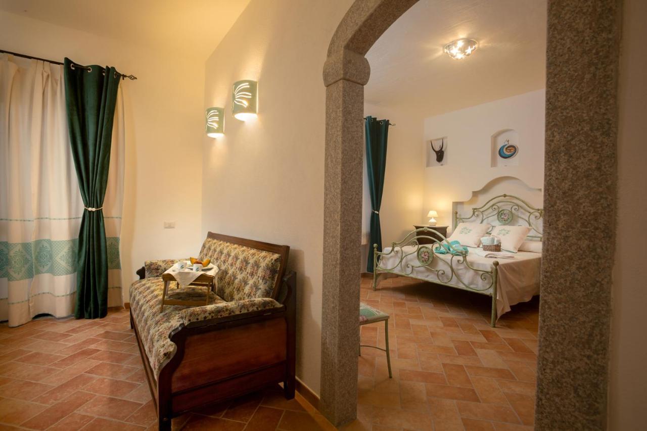 Vincent House Hotel Санта Тереза Галура Екстериор снимка
