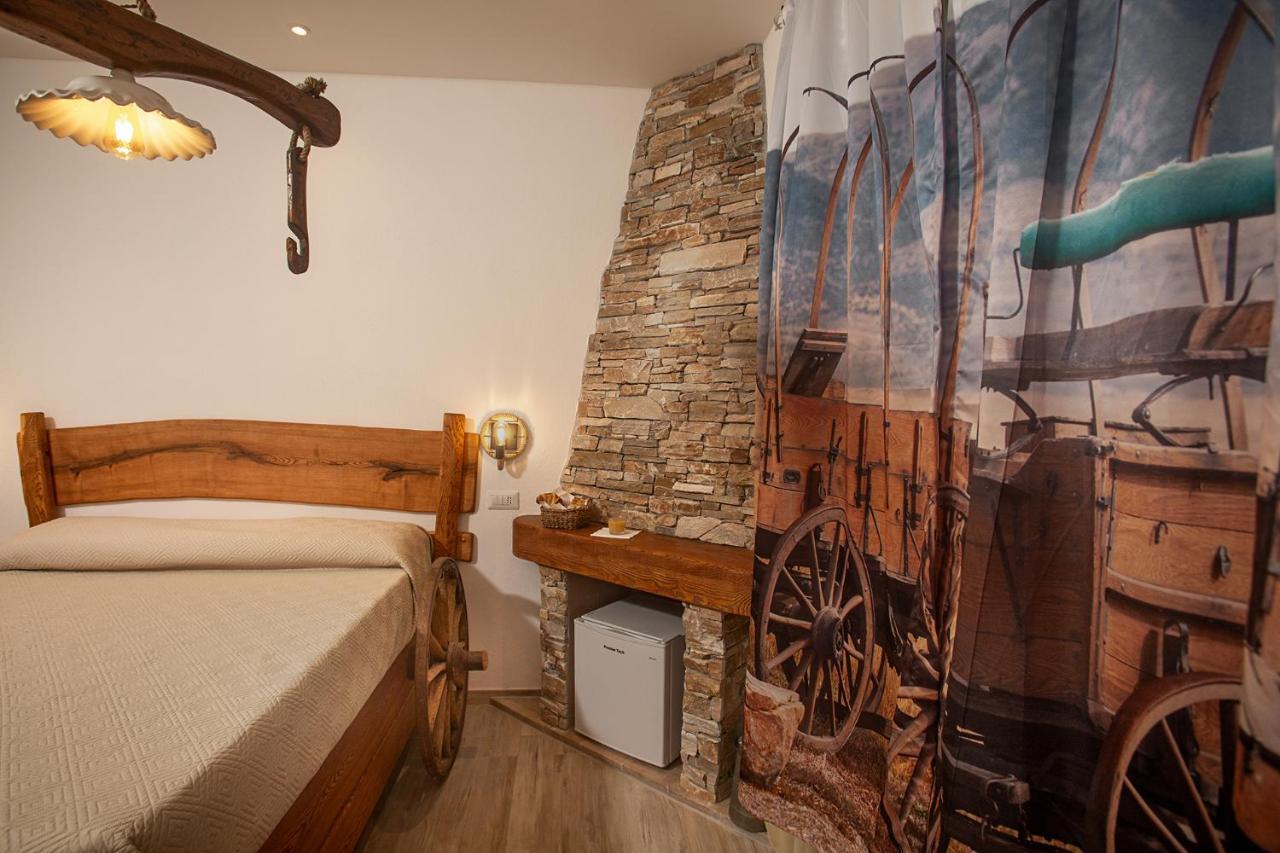 Vincent House Hotel Санта Тереза Галура Екстериор снимка