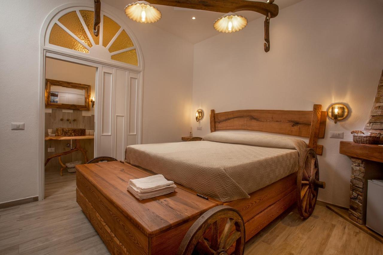 Vincent House Hotel Санта Тереза Галура Екстериор снимка