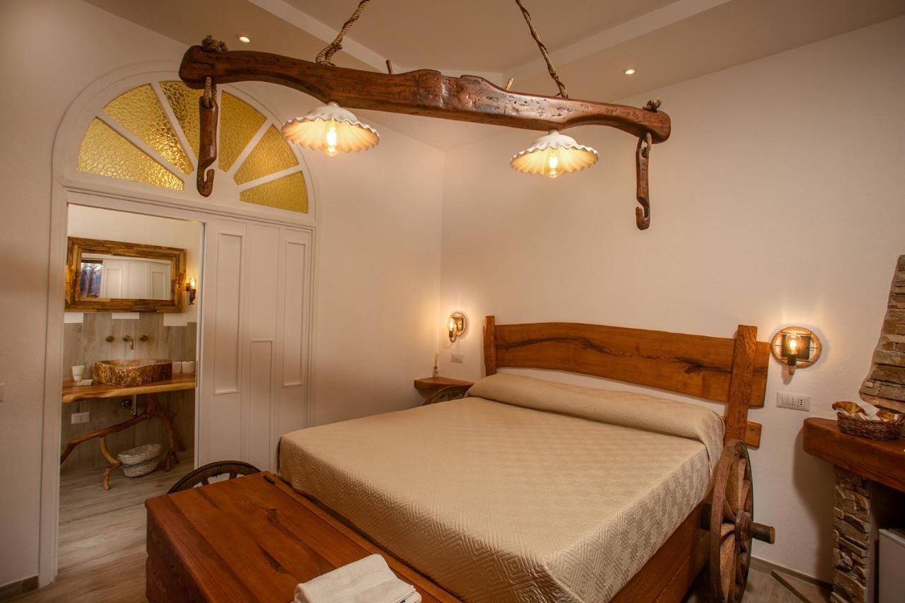 Vincent House Hotel Санта Тереза Галура Екстериор снимка